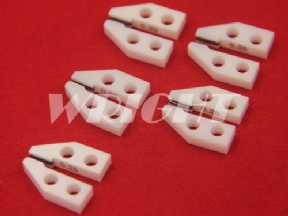 18EC390A405-Z1 Makino EDM Set of L & R guides ID 0.20mm