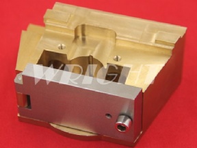 X182B893H01 M600-1 Mitsubishi dies guide block with door